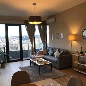 شقة Ameri Plaza, تبليسي